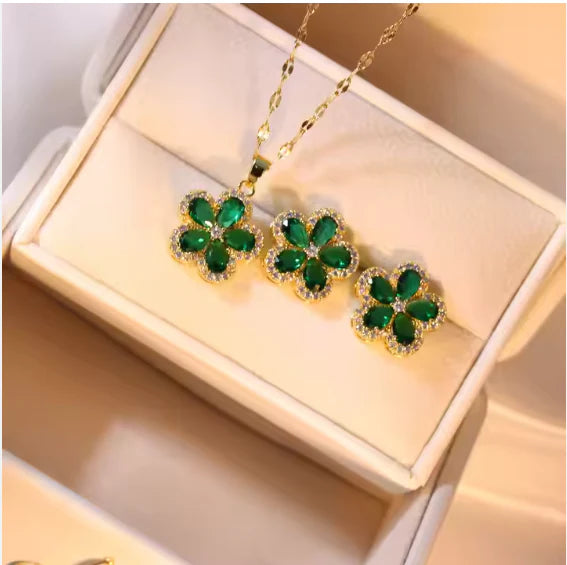 emerald zircon flower pendant set, flower pendant necklace, emerald zircon jewelry, elegant flower pendant set, luxury jewelry set, women’s emerald necklace,